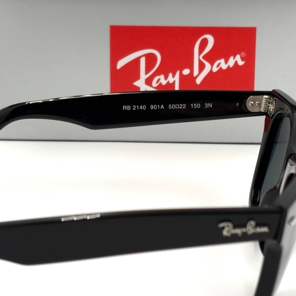 Ray-Ban Black Wayfarer Classic Sunglasses Original Style RB2140 901 50-22 325 - Picture 7 of 15